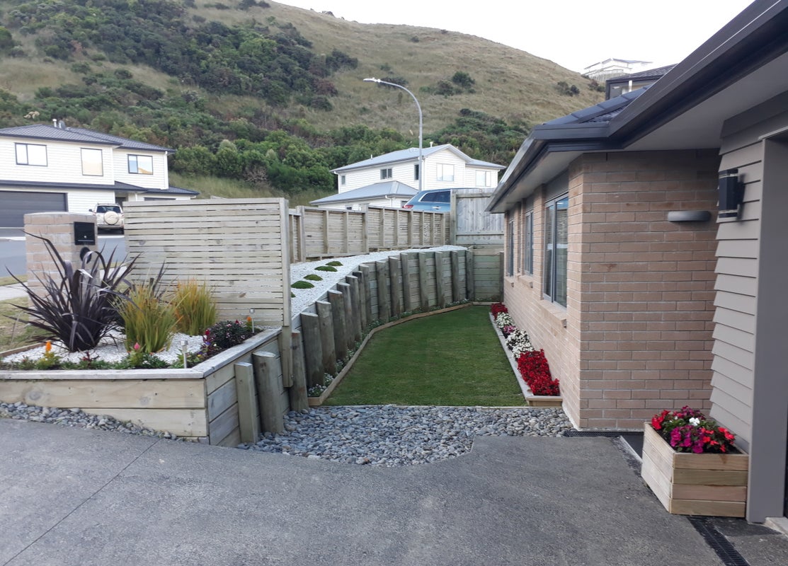 4 Gatley Grove, Churton Park, Wellington - Carousel 1