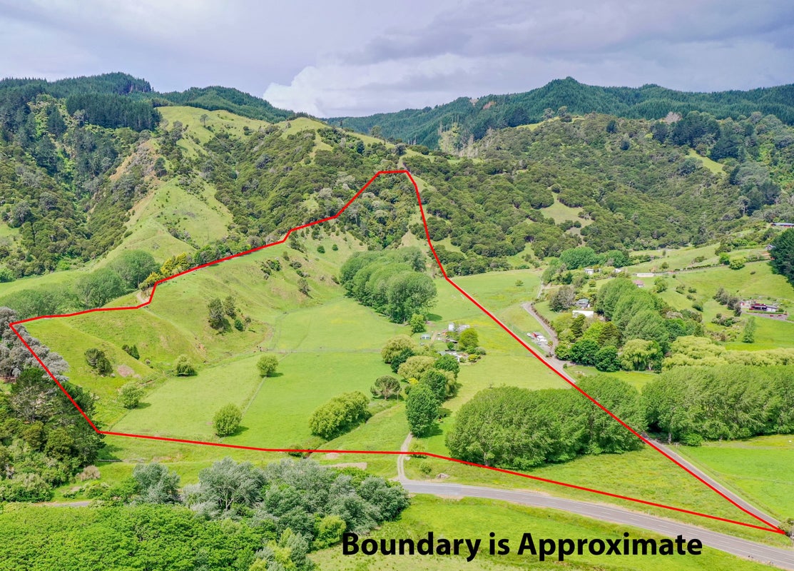 499 Taneatua Road, Whakatane - Carousel 1