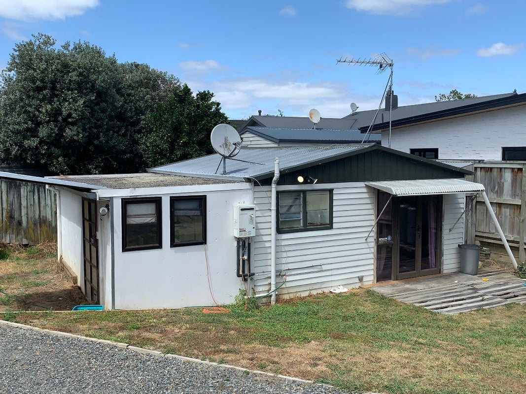 956A Heaphy Terrace, Fairfield, Hamilton - Carousel 1