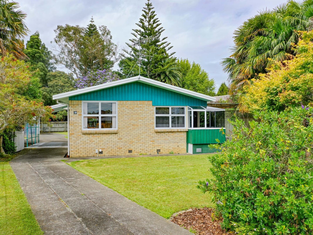 31 Riverside Drive, Whakatane, Whakatane - Carousel 1