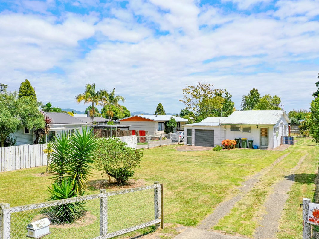 10 Valley Road, Whakatane, Whakatane - Carousel 1