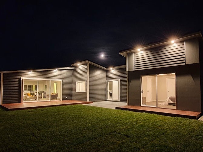 7 Hurunui Drive, Te Awa, Napier - Carousel 1