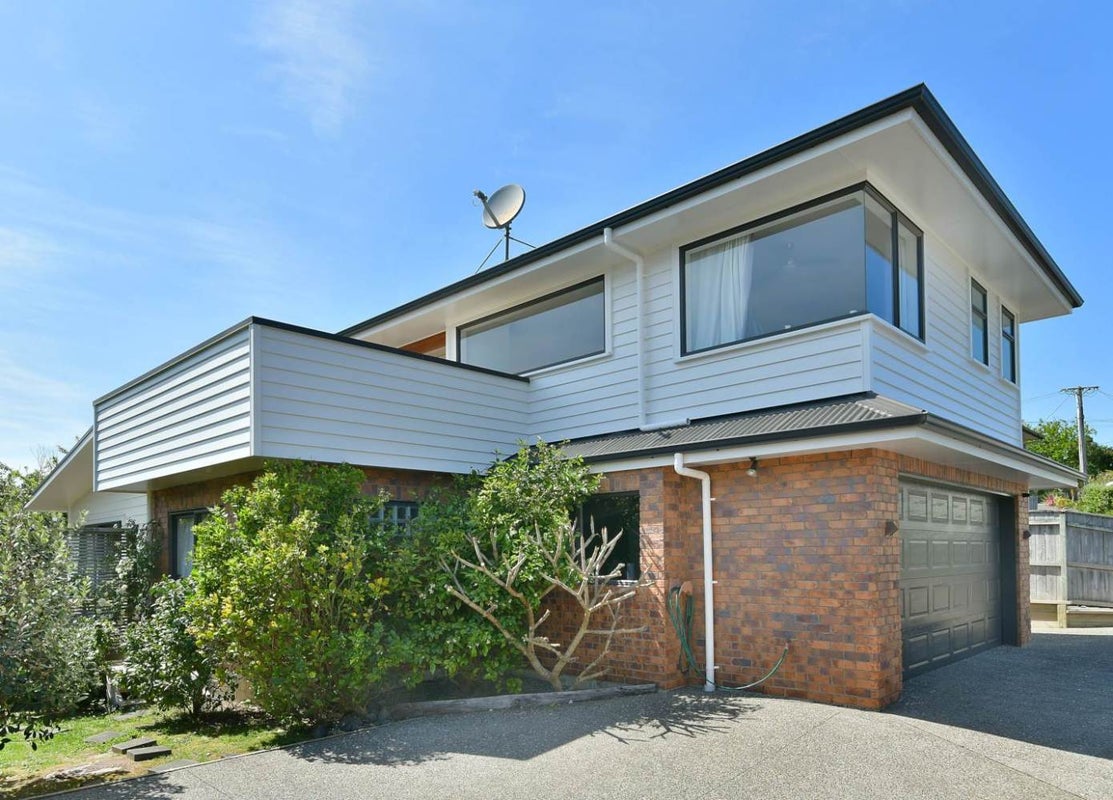 36A Hammond Avenue, Hatfields Beach, Orewa - Carousel 1