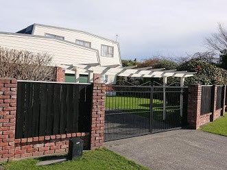 1/42 Hardy Street, Waterloo, Lower Hutt - Carousel 1
