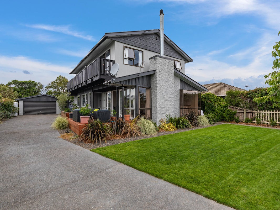 126 Effingham Street, North New Brighton, Christchurch - Carousel 1