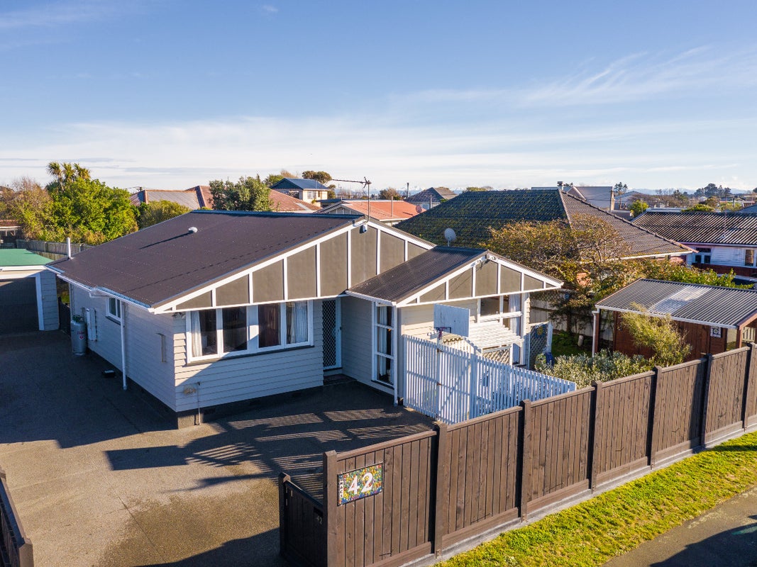 42 Jutland Street, North New Brighton, Christchurch - Carousel 1