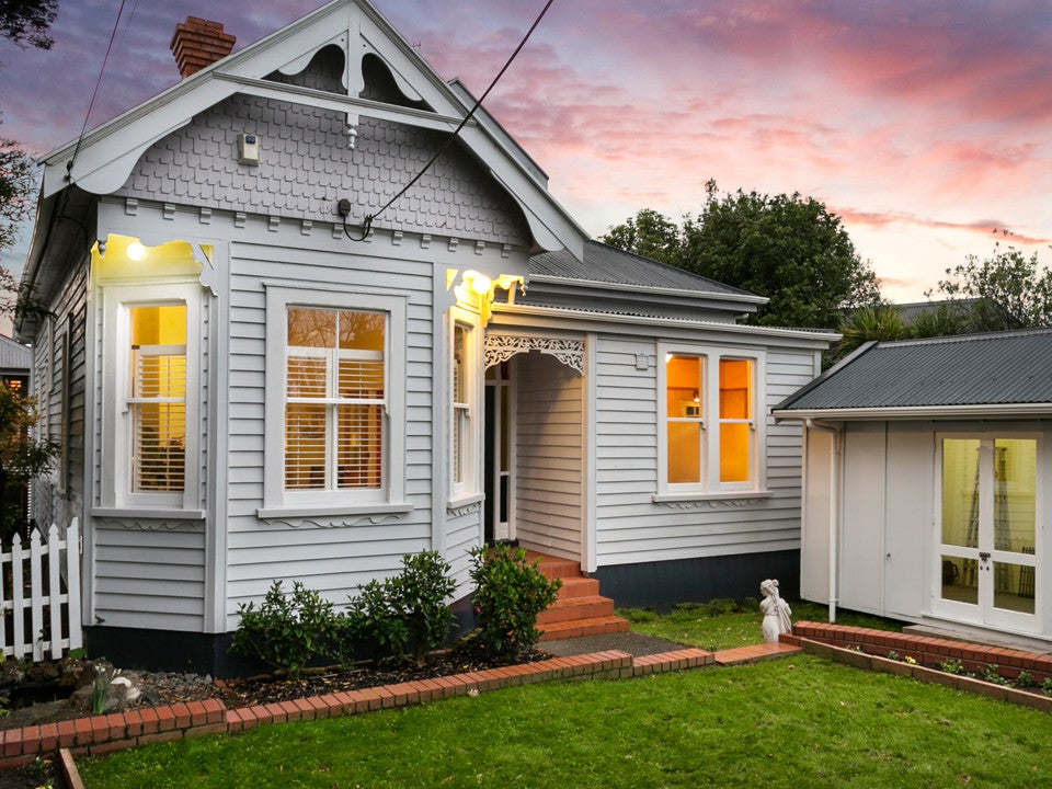 58 Gladstone Road, Northcote, Auckland - Carousel 1