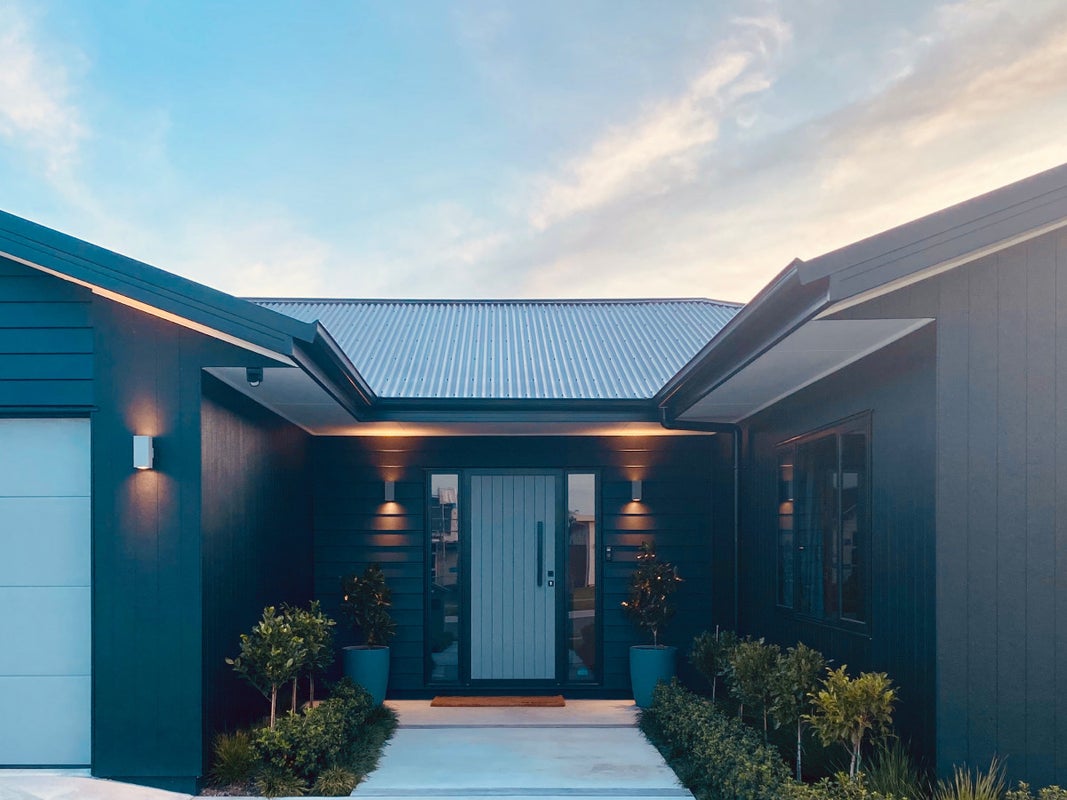 3 Ruahine Road, Poraiti, Napier - Carousel 1