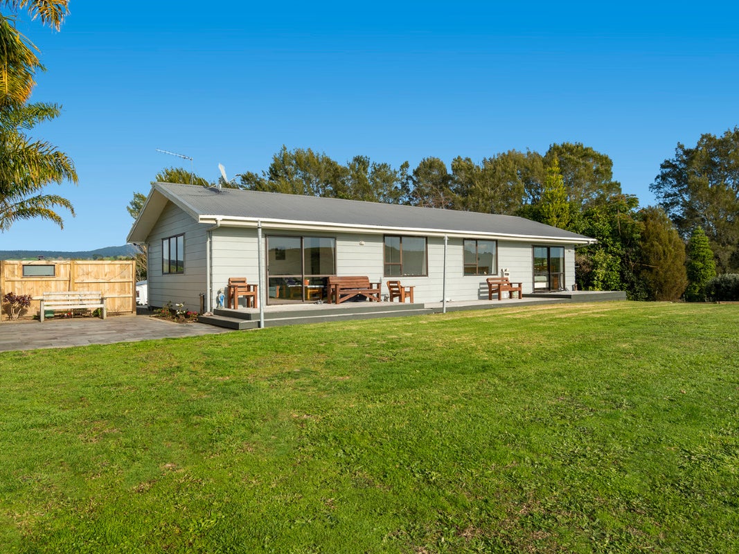 137 Work Road, Aongatete, Katikati - Carousel 1