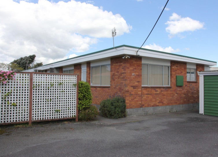 1/37 Beach Street, Fitzroy, New Plymouth - Carousel 1