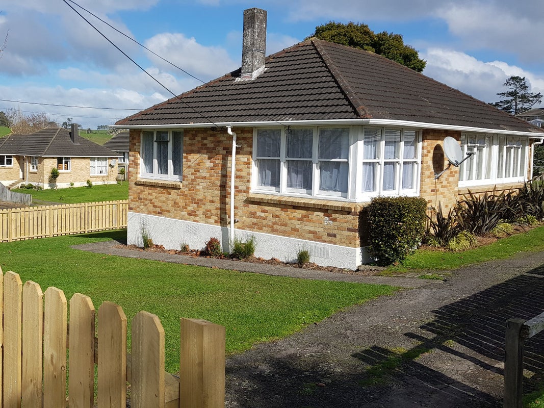 84 Te Puea Avenue, Meremere - Carousel 1