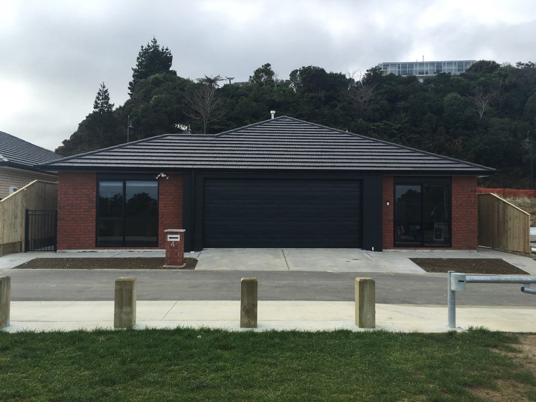 4 Lime Grove, Maungaraki, Lower Hutt - Carousel 1