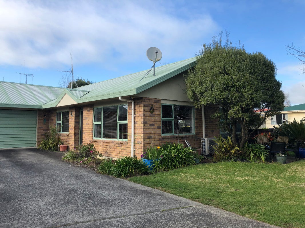 25A Mitcham Avenue, Forest Lake, Hamilton - Carousel 1