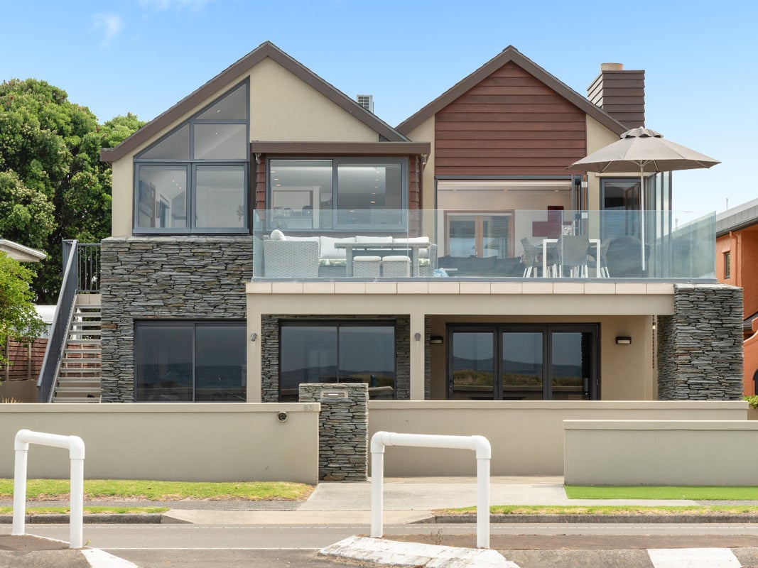 85 Marine Parade, Paraparaumu Beach, Paraparaumu - Carousel 1