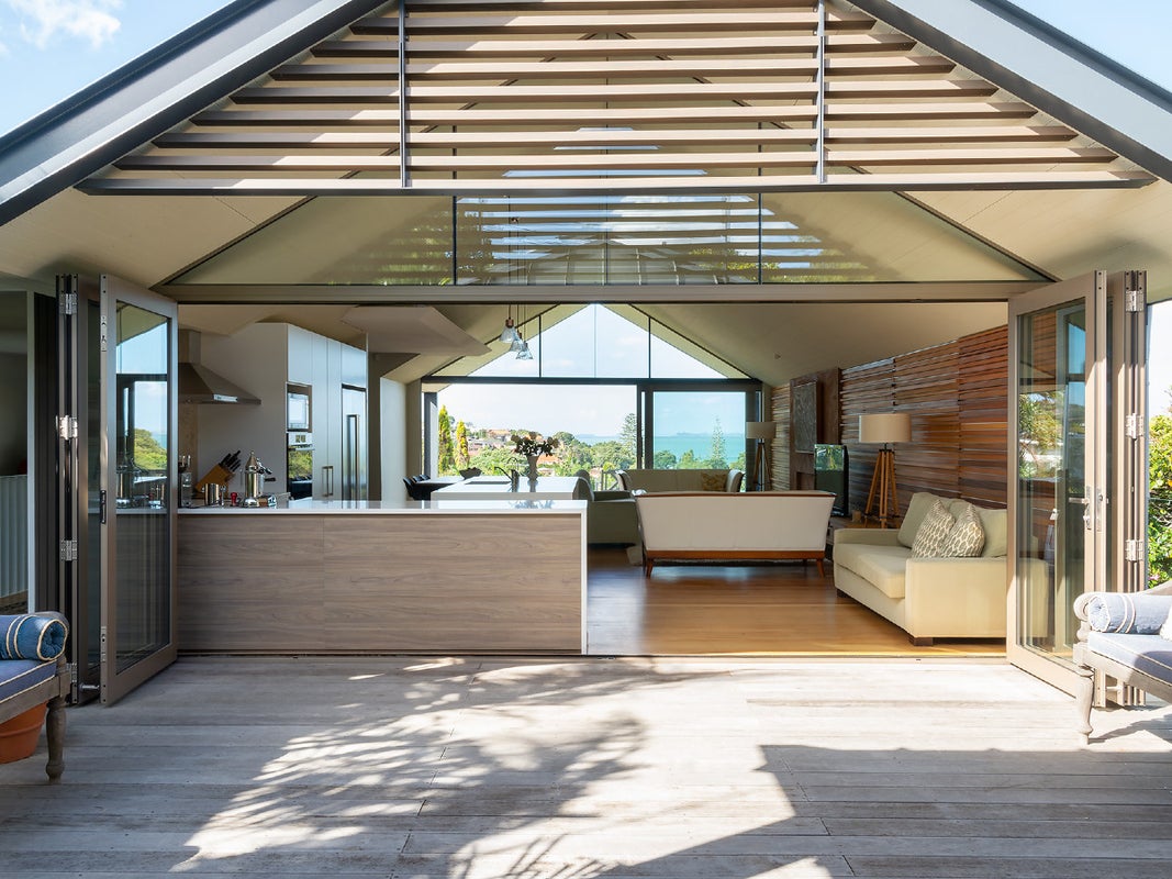 26 Aotearoa Terrace, Murrays Bay, Auckland - Carousel 1