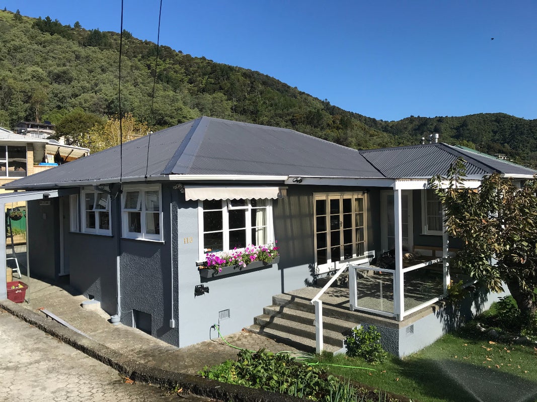 110 Waikawa Road, Picton - Carousel 1