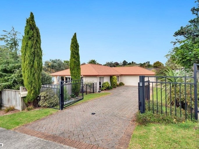 86 Osprey Drive, Welcome Bay, Tauranga - Carousel 1