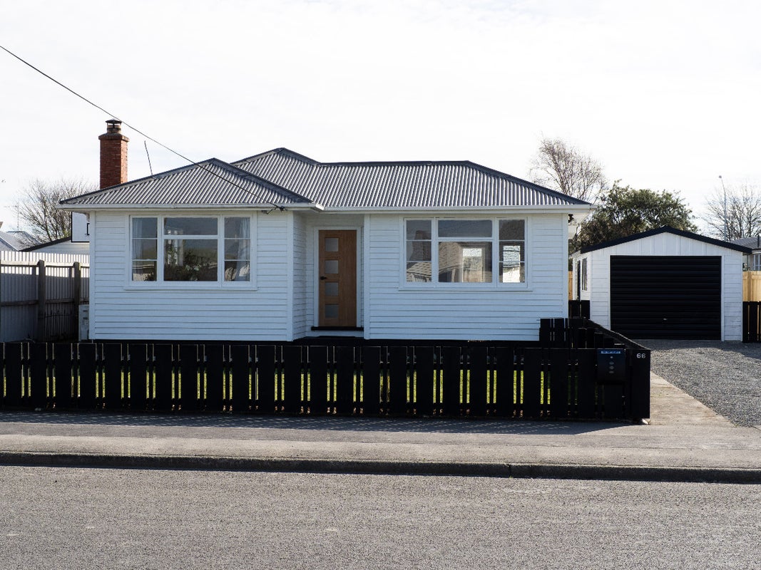 66 MCMURDO ST, Tinwald, Ashburton - Carousel 1
