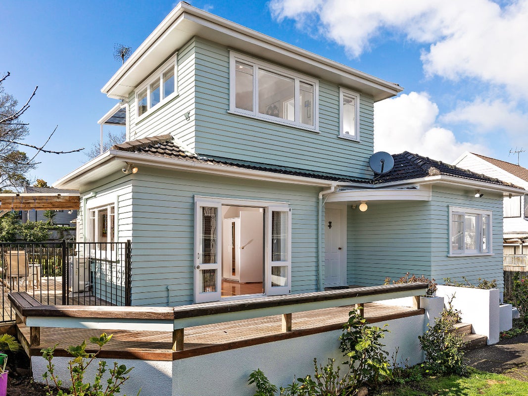 15 Peary Road, Mount Eden, Auckland - Carousel 1