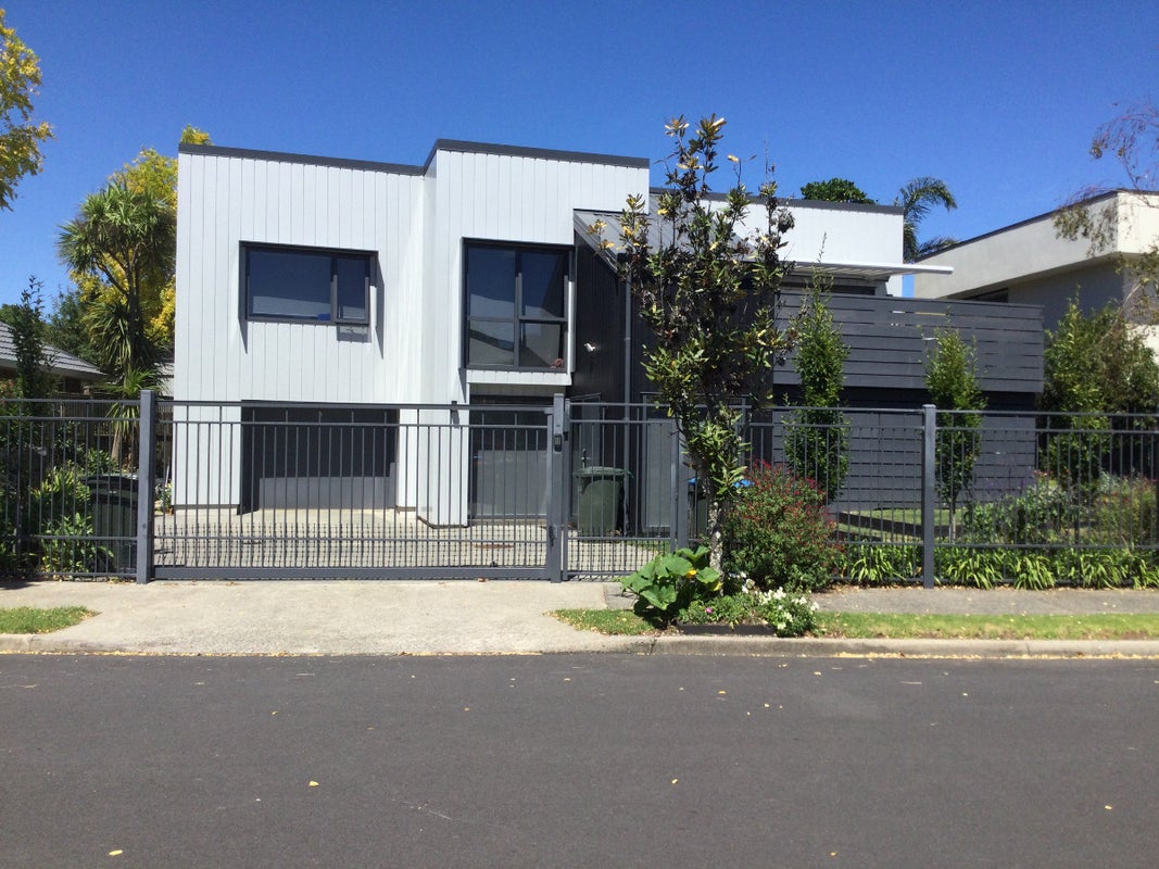 29 Cranbrook Place, Glendowie, Auckland - Carousel 1