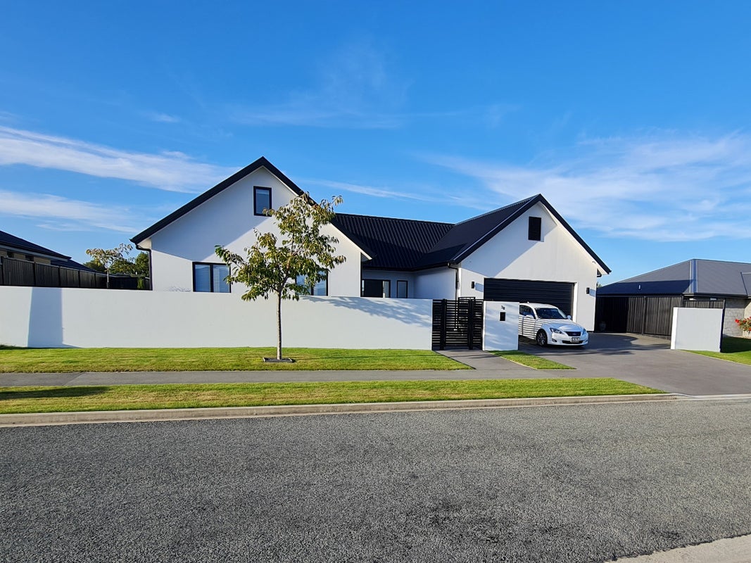 38 Lazarette Loop, Gleniti, Timaru - Carousel 1