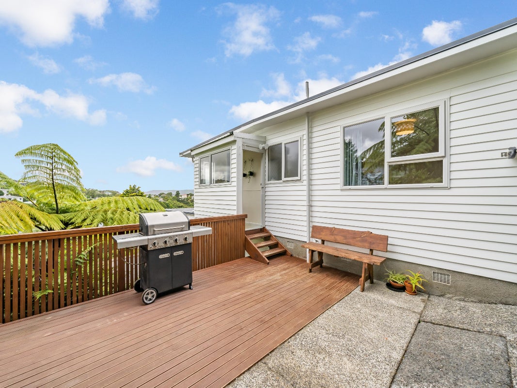 163A Miromiro Road, Normandale, Lower Hutt - Carousel 1