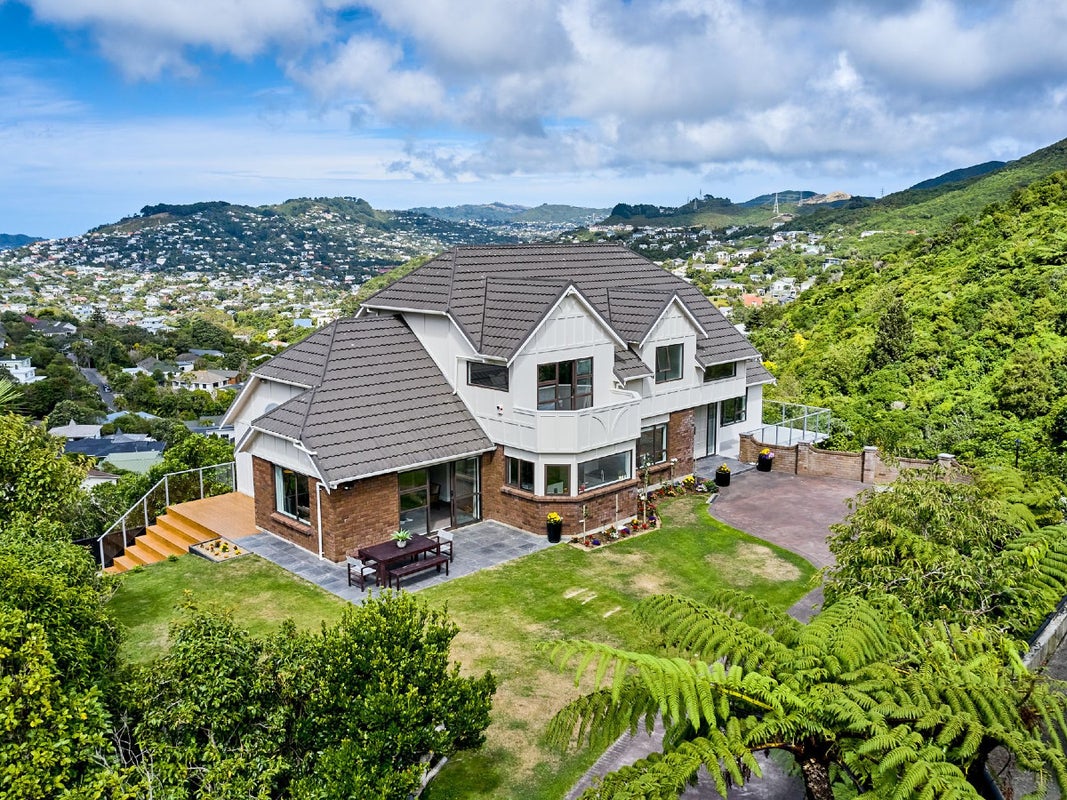 7 Ridvan Grove, Ngaio, Wellington - Carousel 1