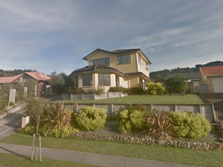 10 Betty Watt Grove, Riverstone Terraces, Upper Hutt - Carousel 1