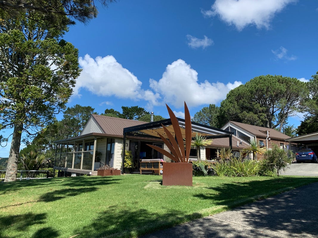 127 Escott Road, Albany - Carousel 1