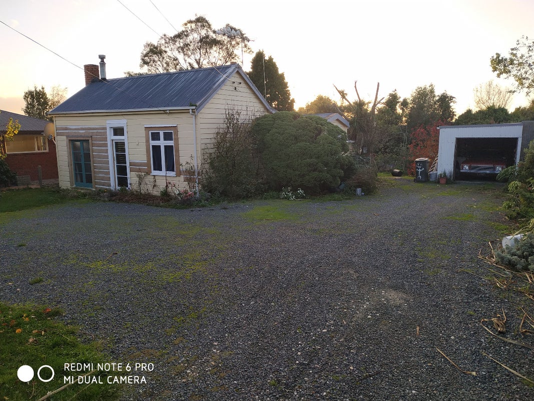 77 Baker Street, Stirling - Carousel 1