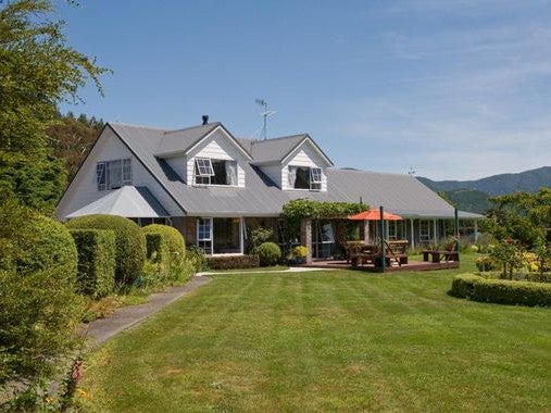 30 Freeths Road, Koromiko - Carousel 1