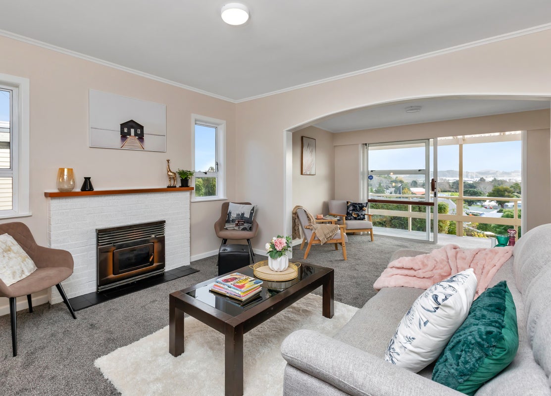 7 Raurimu Avenue, Onerahi, Whangarei - Carousel 1