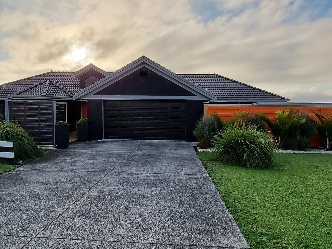 64 Koutunui Road, Athenree, Katikati - Carousel 1