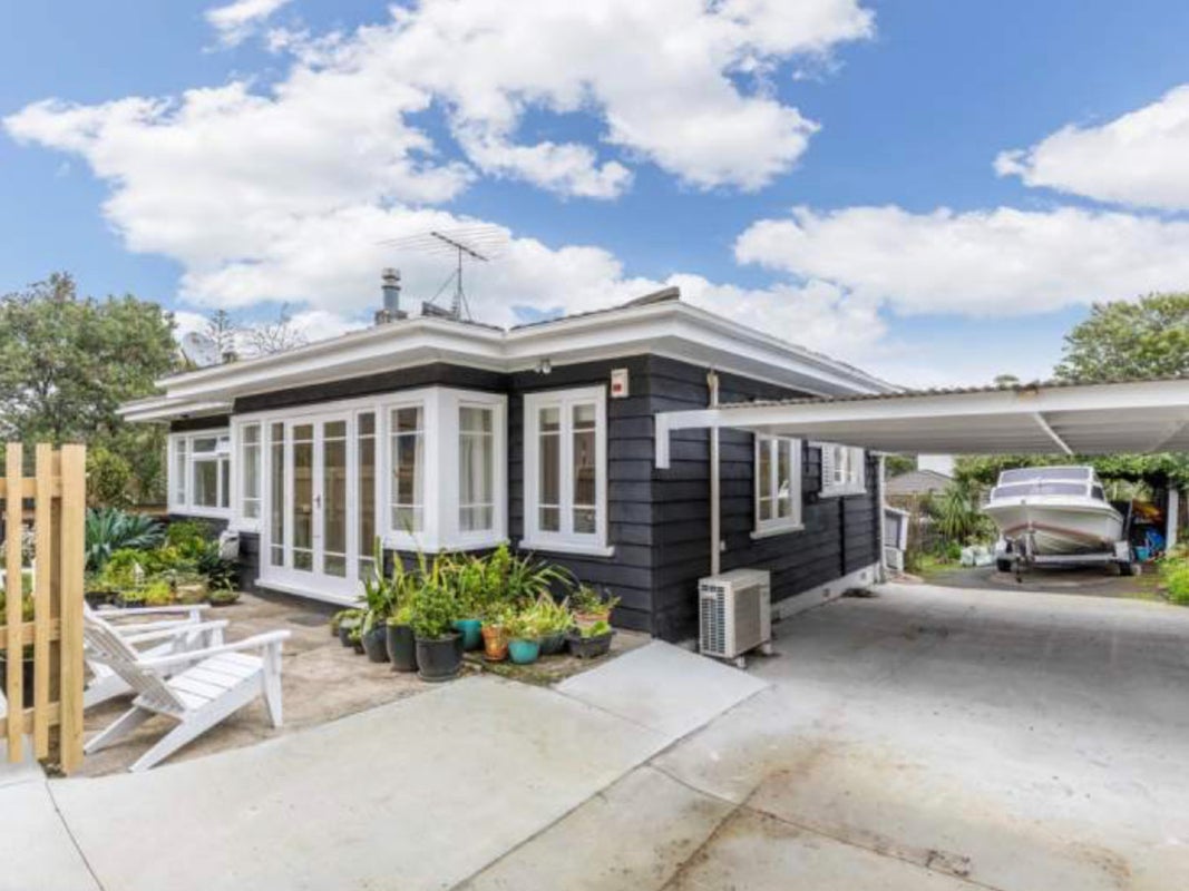 216 Riddell Road, Glendowie, Auckland - Carousel 1