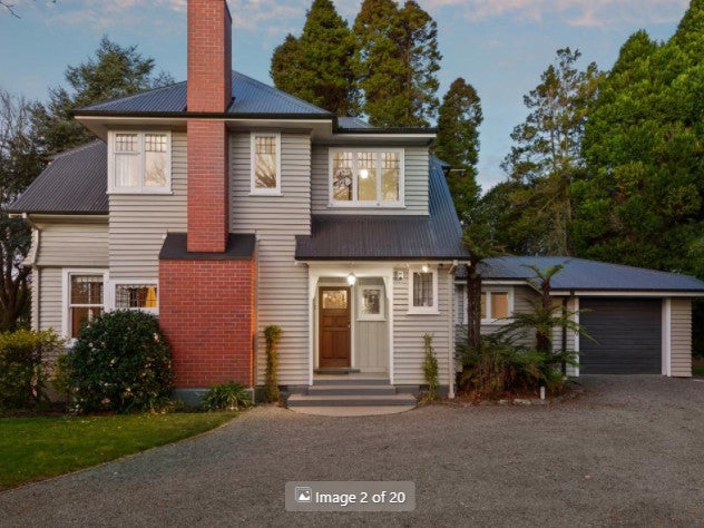 152 North Parade, Richmond, Christchurch - Carousel 1