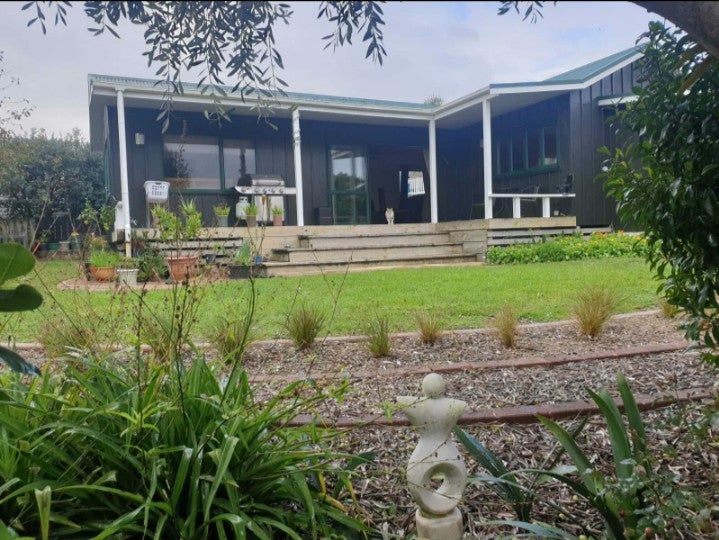 76B Wharf Road, Pukekohe - Carousel 1