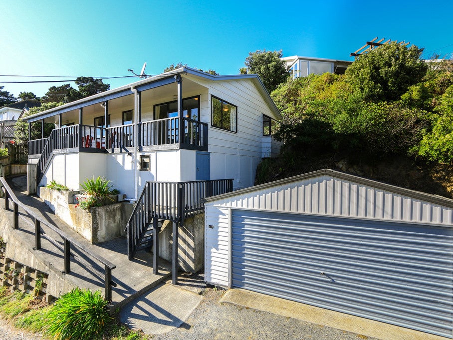 117 Houghton Bay Road, Houghton Bay, Wellington - Carousel 1