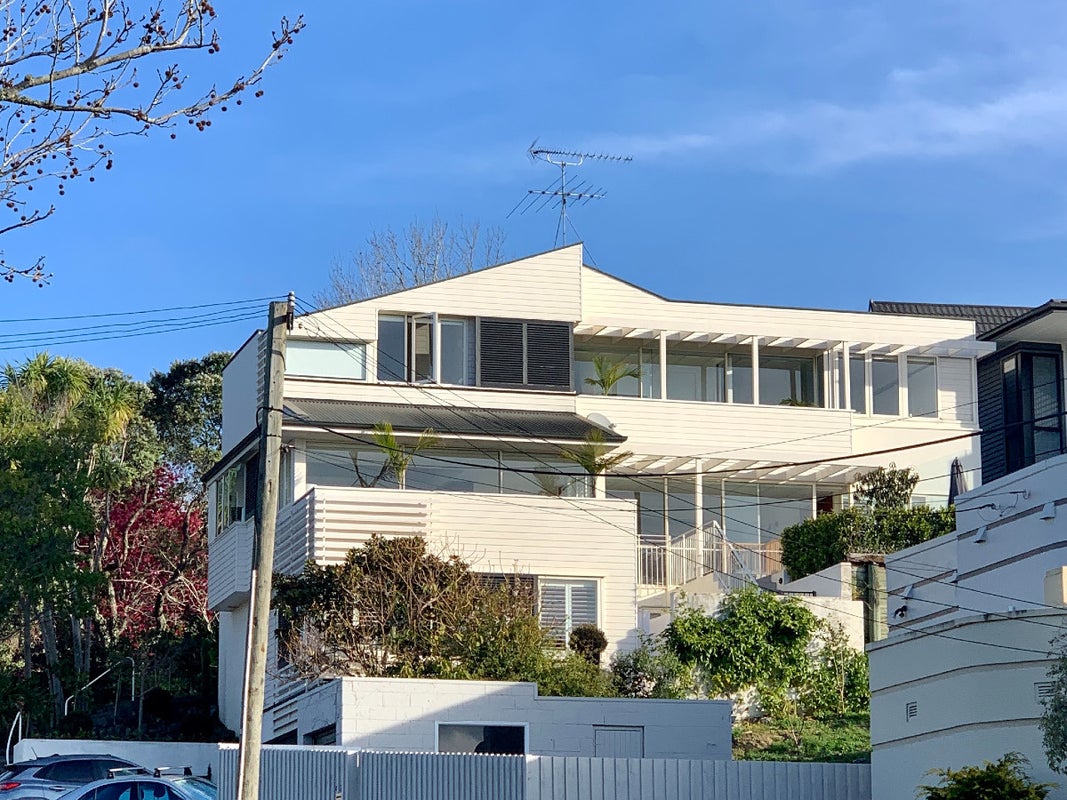 49A Patteson avenue, Mission Bay, Auckland - Carousel 1