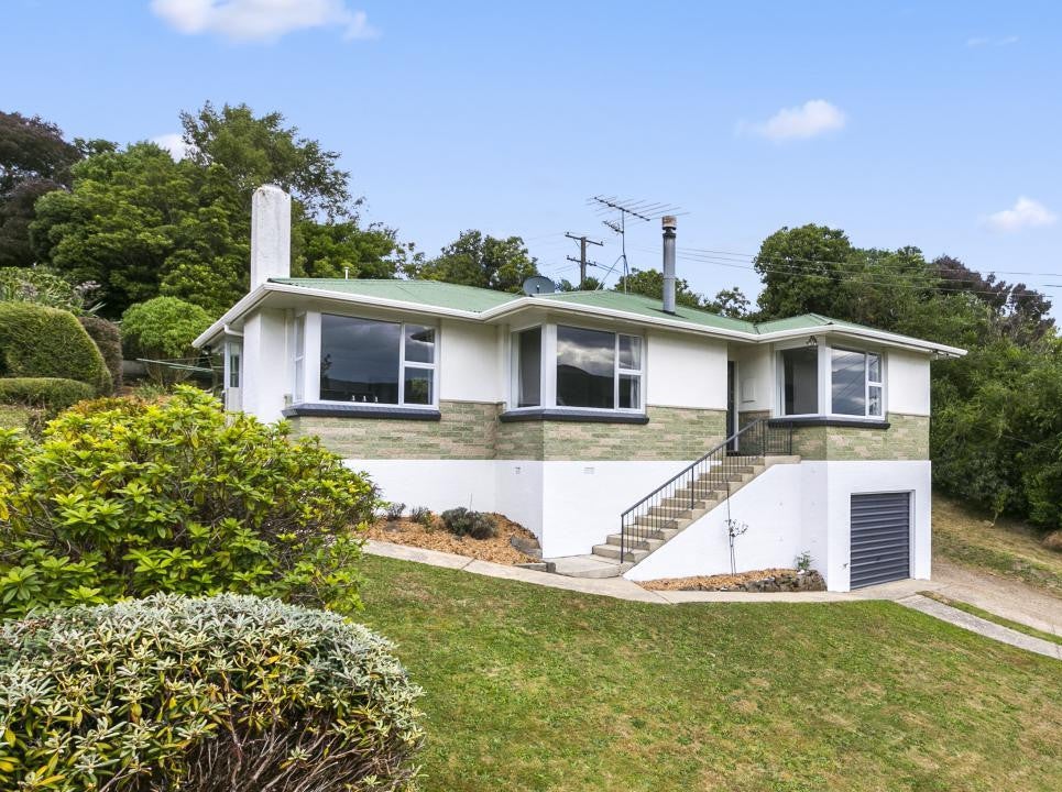 444 Pine Hill Road, Pine Hill, Dunedin - Carousel 1