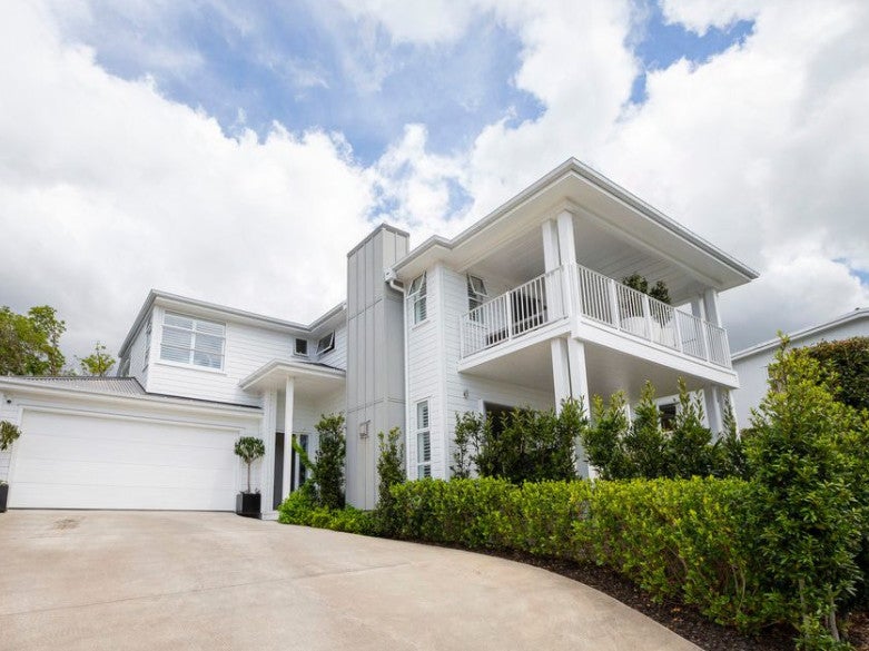 39B Rutherford Terrace, Meadowbank, Auckland - Carousel 1