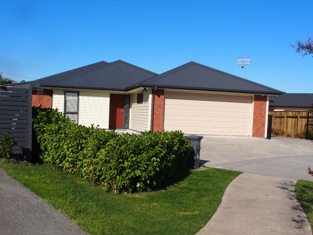 9 Leicester Place, Springvale, Whanganui - Carousel 1