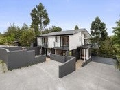 18 Heaton Grove, Chatswood, Auckland - Carousel 1