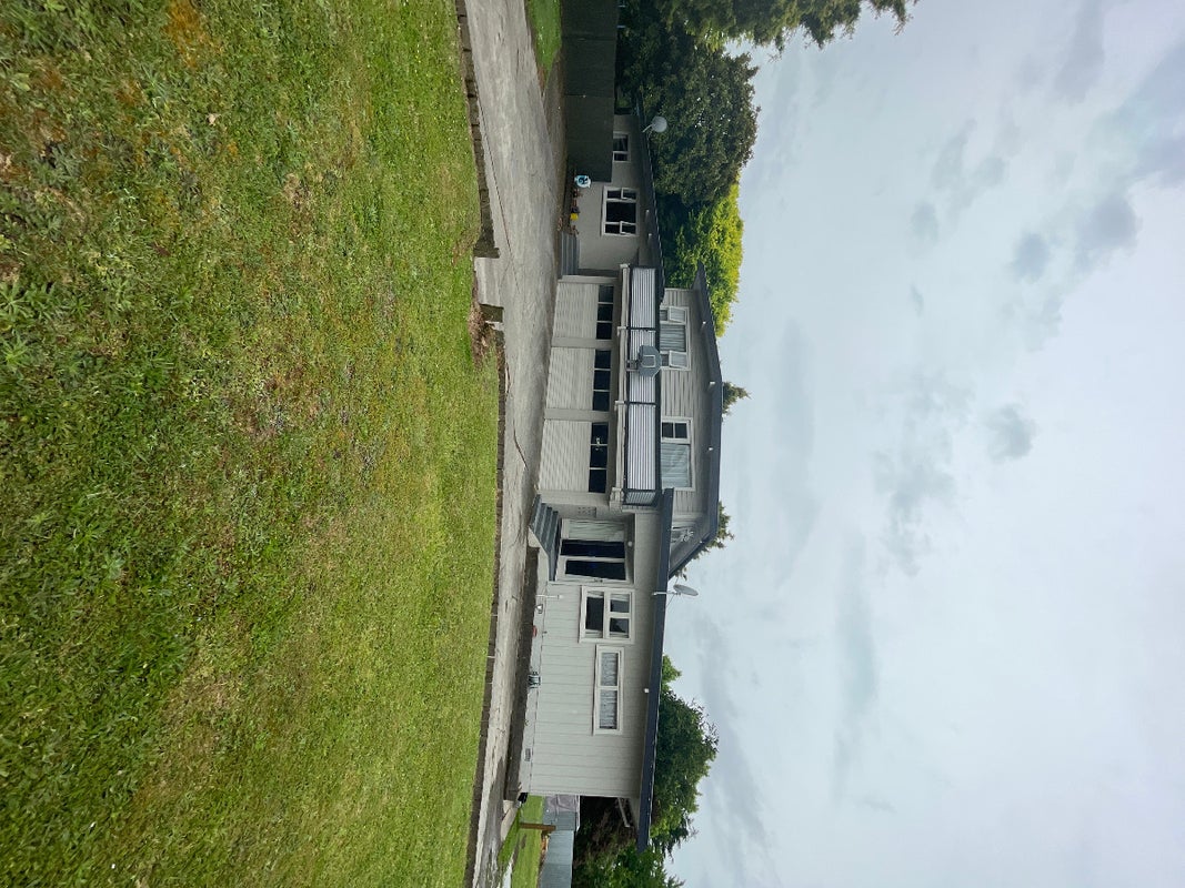 2/37 Wood Street, Takaro, Palmerston North - Carousel 1