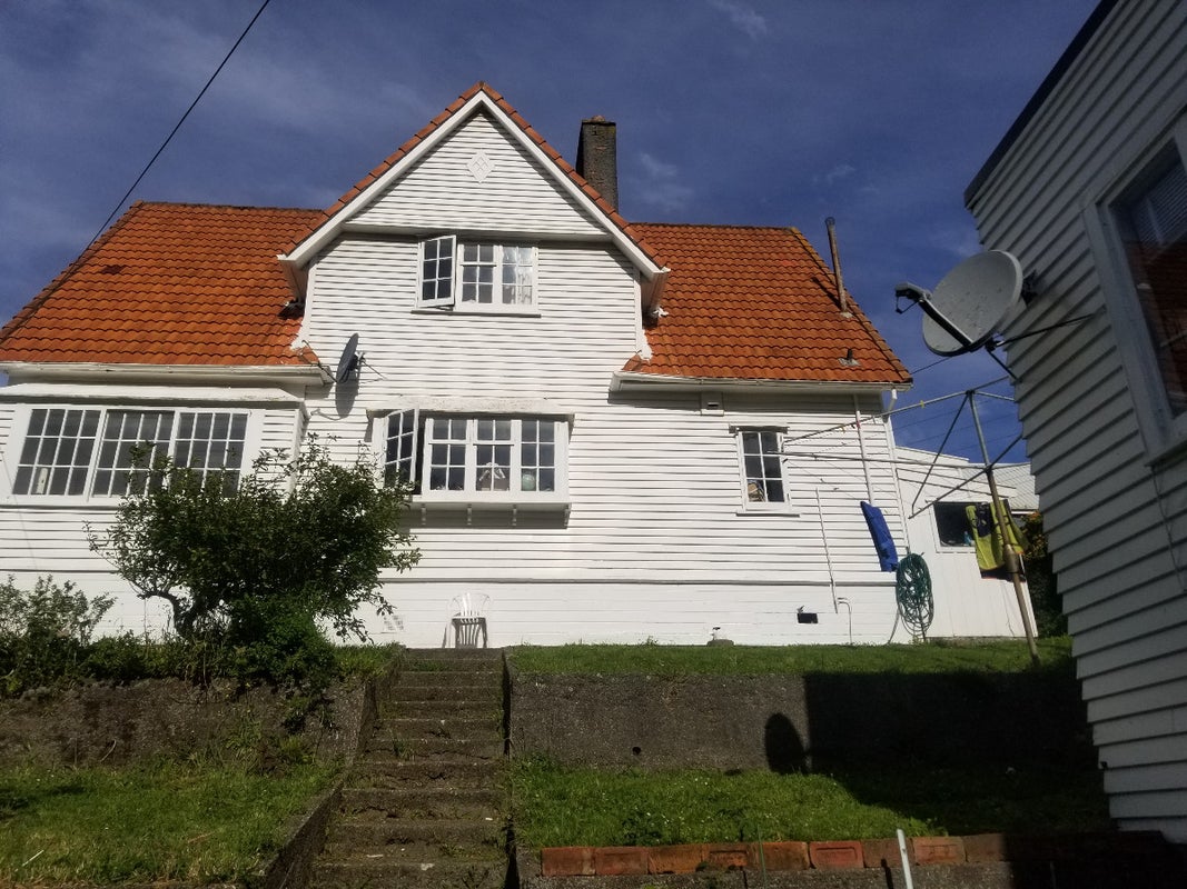 46B Wright Street, Mount Cook, Wellington - Carousel 1