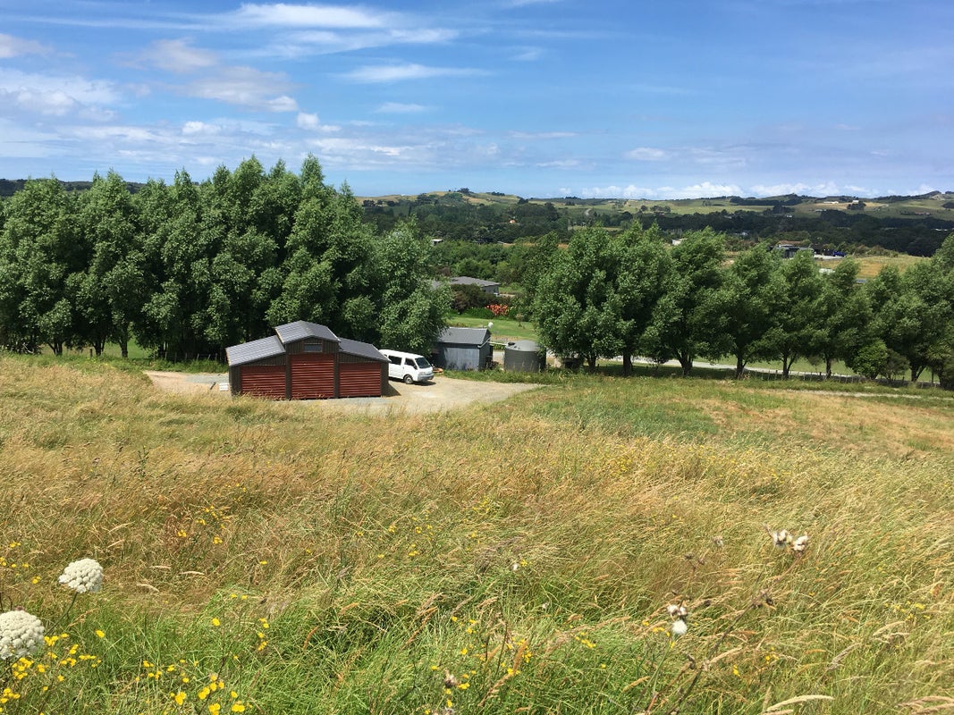 33 Lara Lane, Kaiwaka - Carousel 1