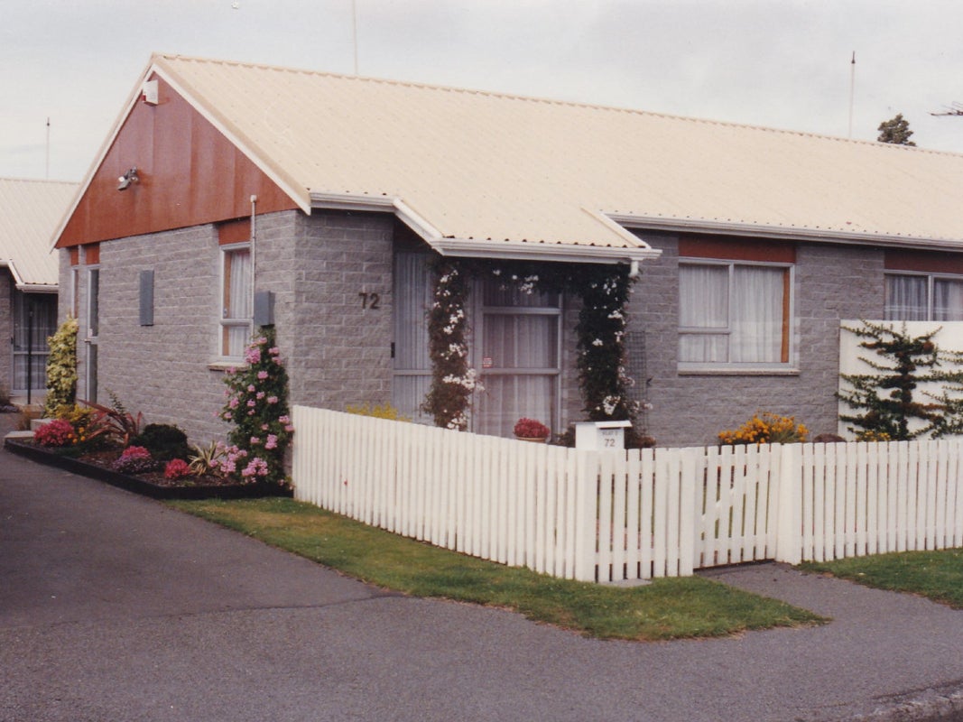 2/72 Ward Street, Addington, Christchurch - Carousel 1