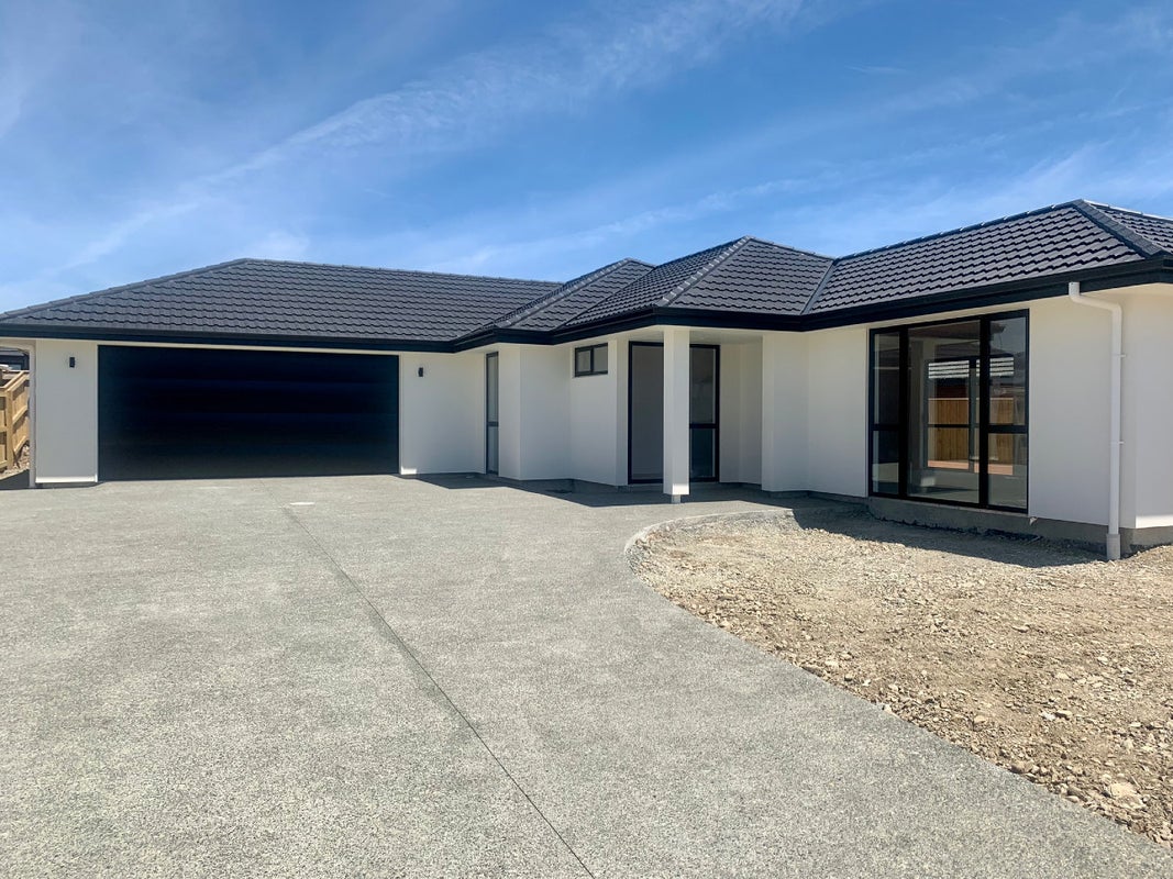 17 Midlane Crescent, Appleby, Richmond - Carousel 1