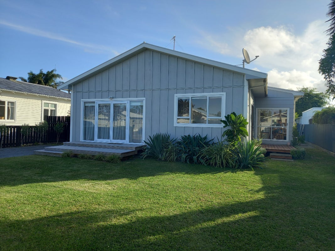 172 Vigor Brown Street, Napier South, Napier - Carousel 1