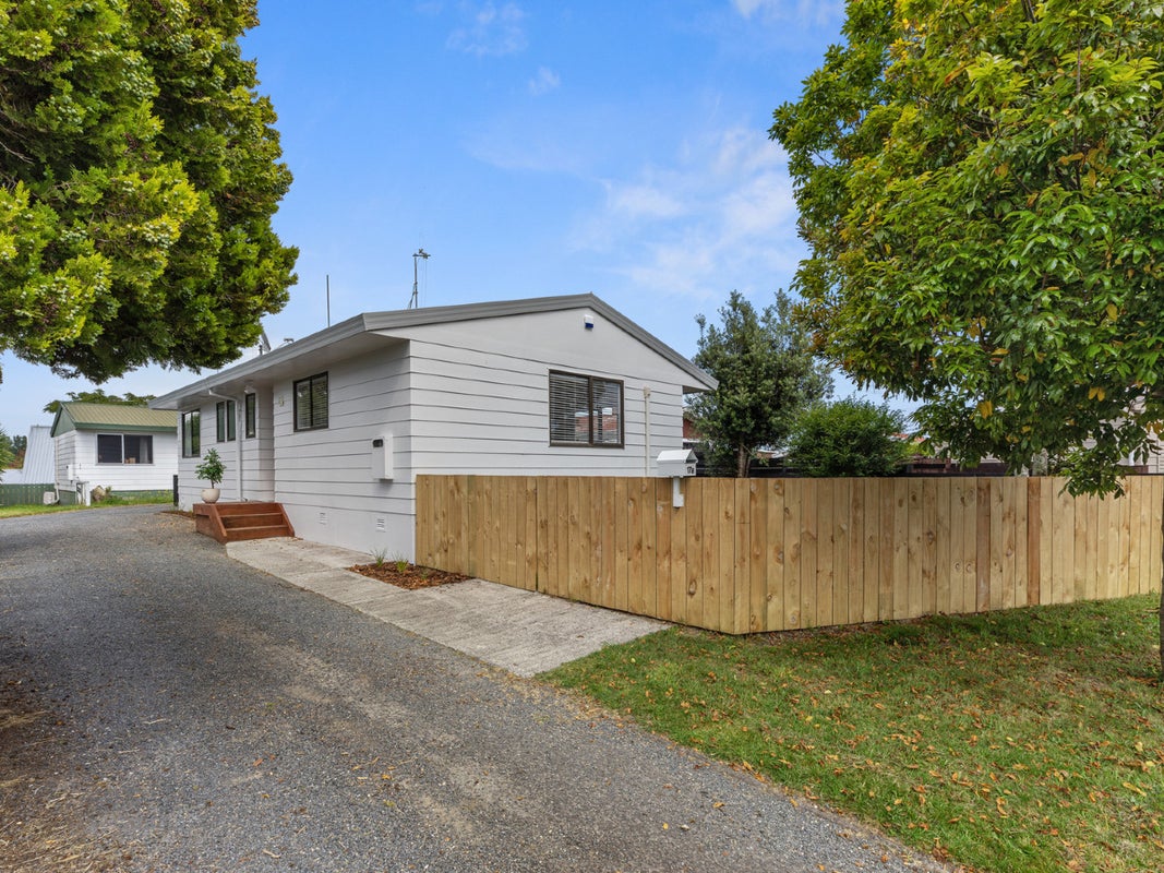17A Olivine Street, Poike, Tauranga - Carousel 1