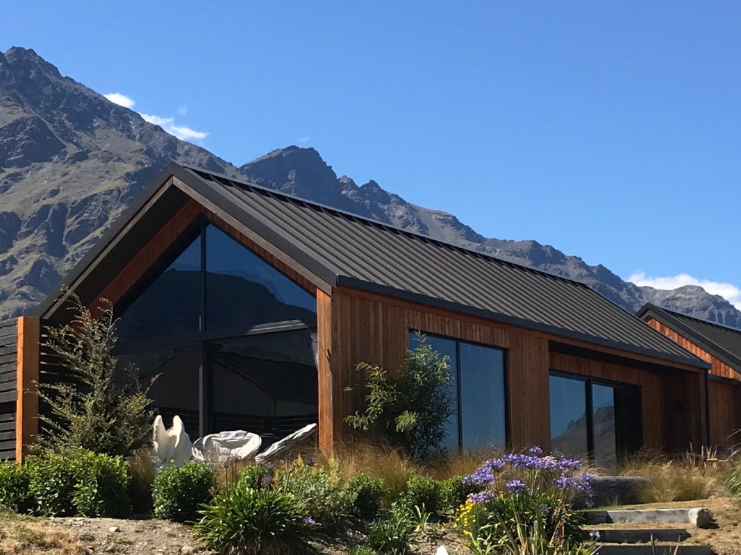 11 Cunninghams Drive, Jacks Point, Queenstown - Carousel 1